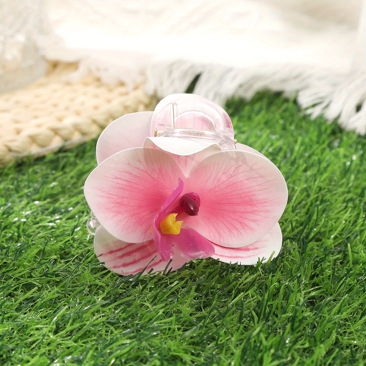 1pc Boho Flower Hair Claw Clip, Sweet Seaside Vacation Hair Clip For Women Travel Outfit