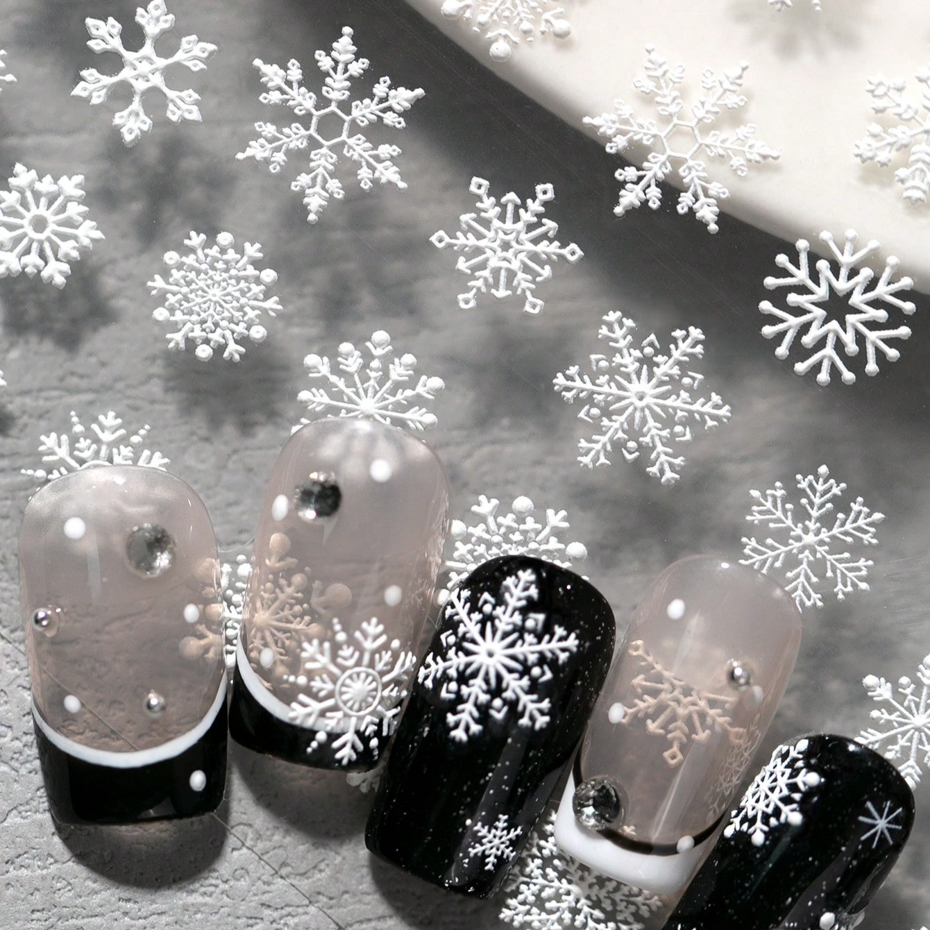 TEMU 1pc Christmas Nail Art Sticker With Relief , Featuring Various White Snowflakes, Suitable For Personal Use