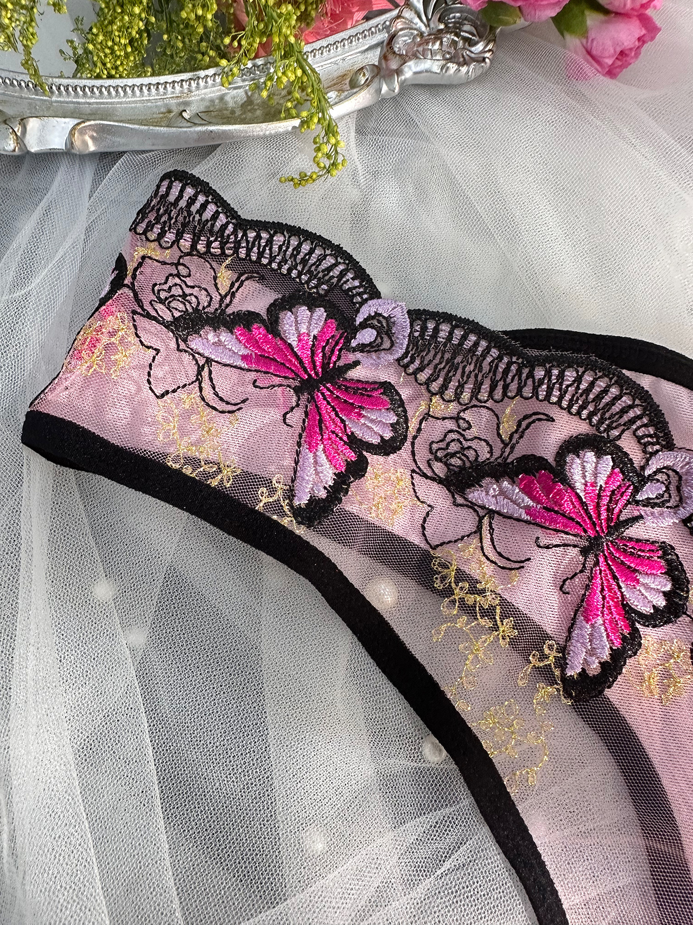 Women'S Plus Size Sheer Sexy Embroidered Lace Briefs with Asymmetrical Design, Adjustable Mid-Rise, No Padding, Medium Stretch Fabric, Lace Underwear, Elegant Underwear, Asymmetrical Briefs, No Padding Briefs, Stretchy Fabric Briefs