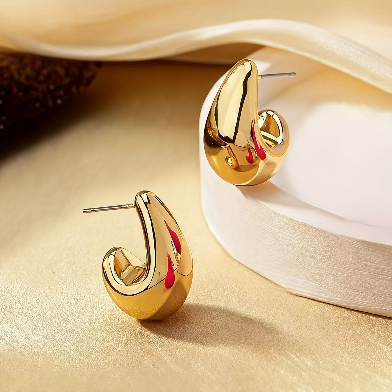 Image of Hypoallergenic High-quality Steel Drop Earrings, 18k Golden Plated, Fashionable Women's Earrings, Anti-fading, Easy And Elegant, Daily And Party Wear, Great Gifts For Women