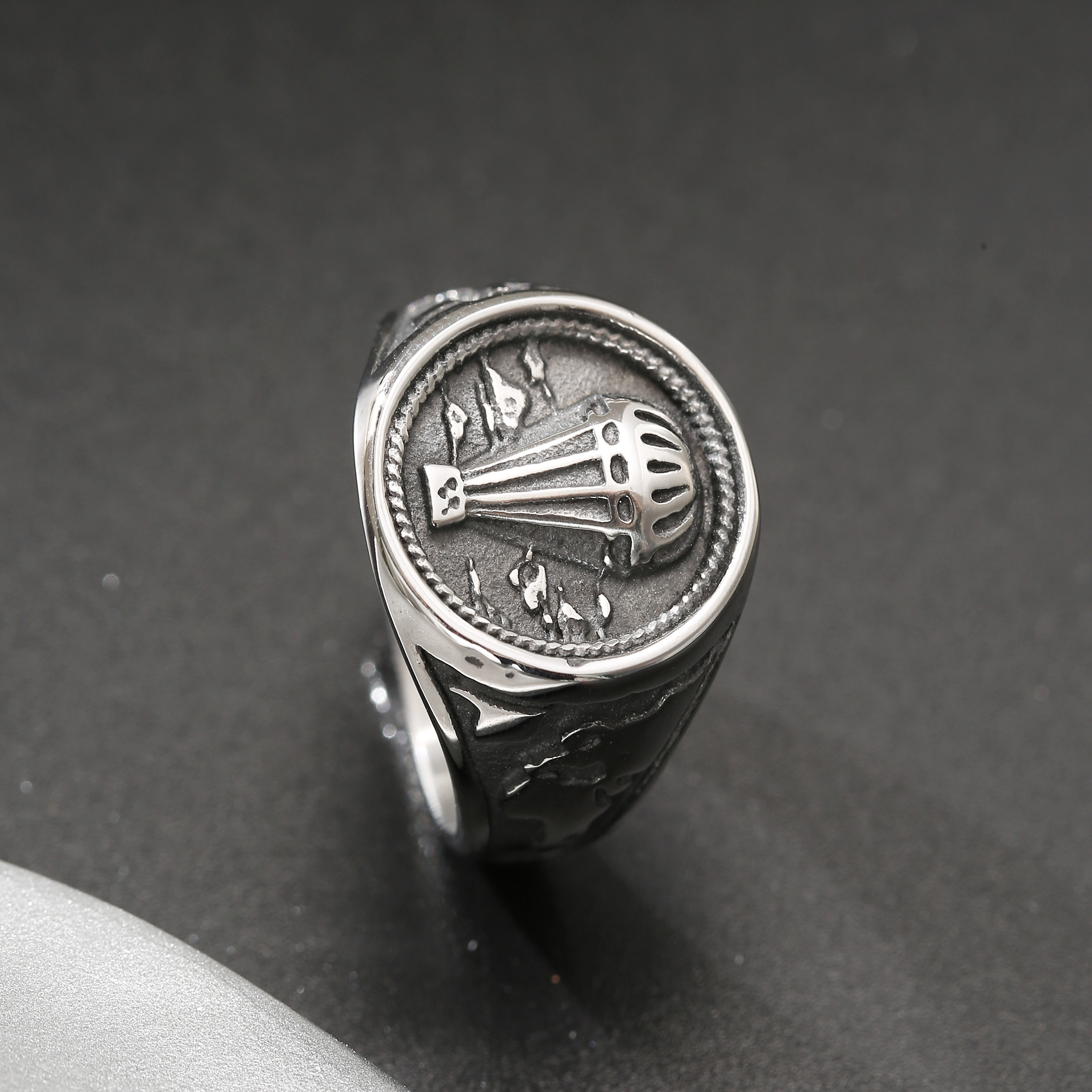Image of Hot Air Balloon Embossed Antique 304l 304l Stainless Ring For Men, Trendy Fashion Style, Streetwear Accessory, Without Battery