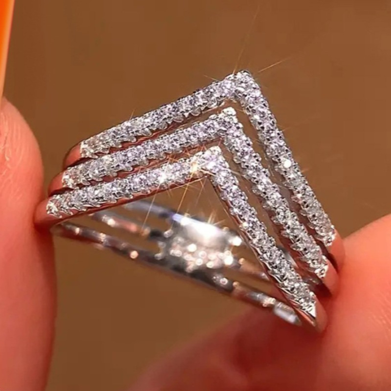 E-shop Einfacher, exquisiter Eingravur- Zirkonia Drei-Lagen-Design Vorschlagsring für Frauen, Verlobungs, Hochzeits, eleganter Ring, Schmuck,