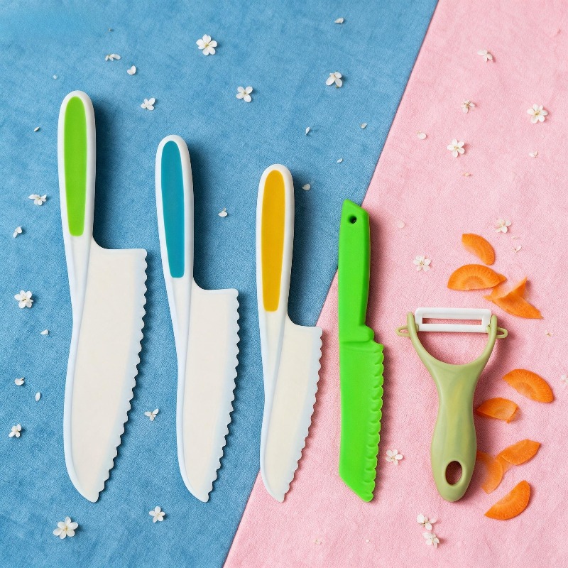 TEMU Kitchen And Dining Small Tool 5pcs, And Potato Shredders, Stainless Steel Fruit-shaped Cutters, Complete Set Of Plastic Cutting Boards