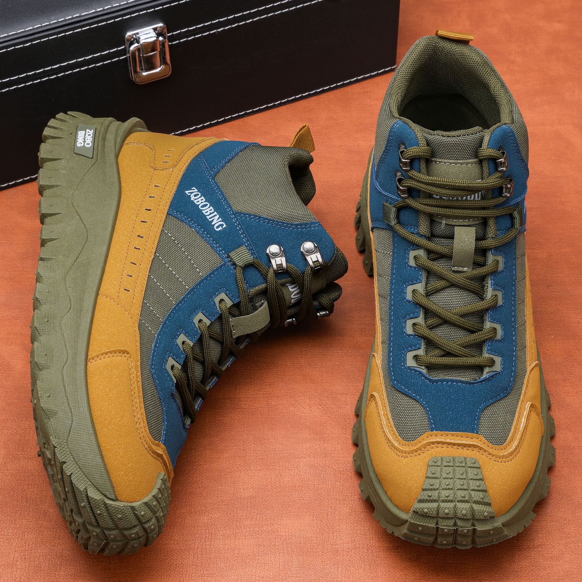 Unisex High-Top Hiking Boots for Winter Trekking