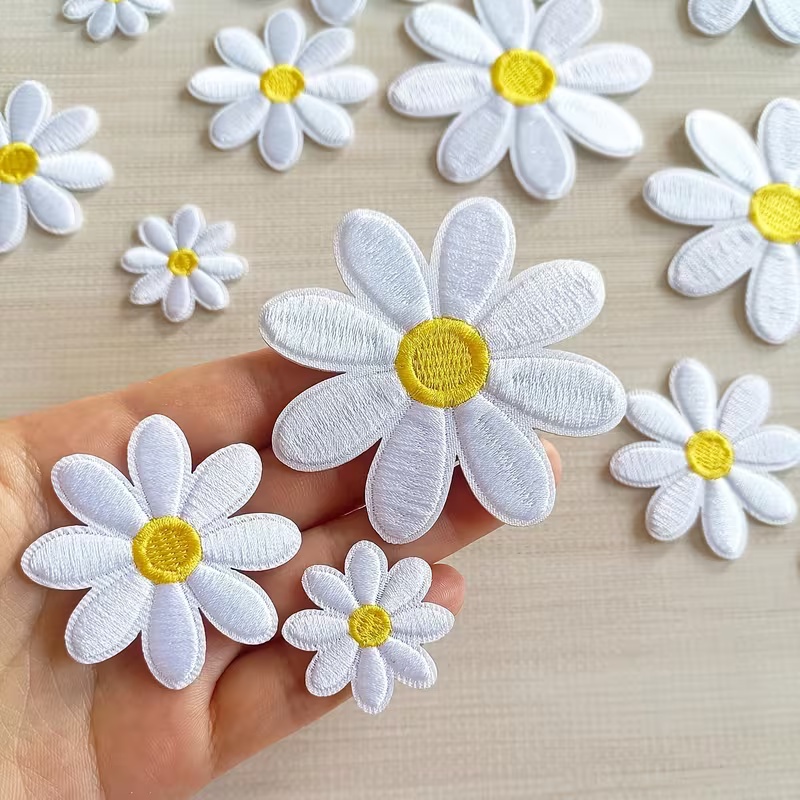 TEMU 21 Daisy Embroidery Hot Stamping Stickers - White And Yellow Floral Heat Transfer Printing Cloth Stickers, Suitable For Diy Decoration Of Jeans,