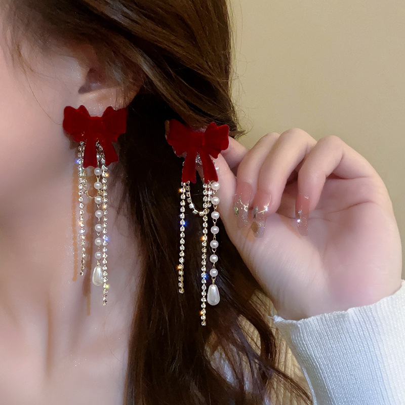 

Elegant Red Bow Clip-on Earrings With Pearl & Zirconia Accents - Vintage French Style, Parties