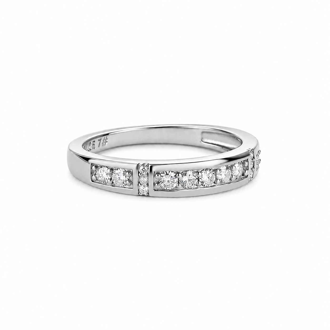 Unisex Moissanite Solitaire Engagement Ring, Certified D Color VVS1