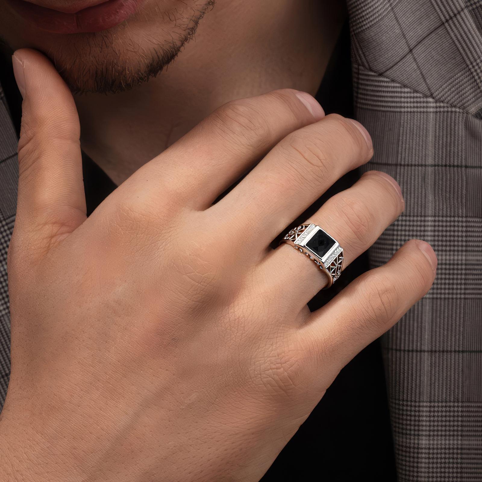 S925 925 Silver Ring, Square Starry Inlaid, Intricate Hollow Pattern& Trim, Hypoallergenic, For Daily Wear, Holiday Gifting, Ideal For Men, Boyfriend, Father( With Gift Box), Without Battery