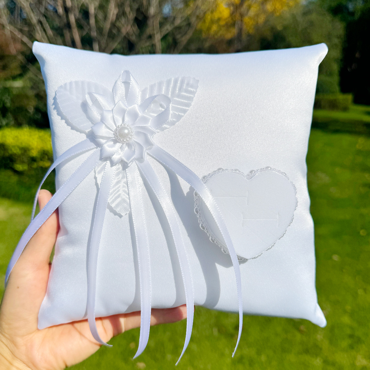 E-shop 1 Stück Extra Großes Hochzeitsringkissen - Elegantes Weiß & Klare Schleifenband - Hochzeitsbogen, EngaSynthetischer Edelstein, Brautdusche Dekor