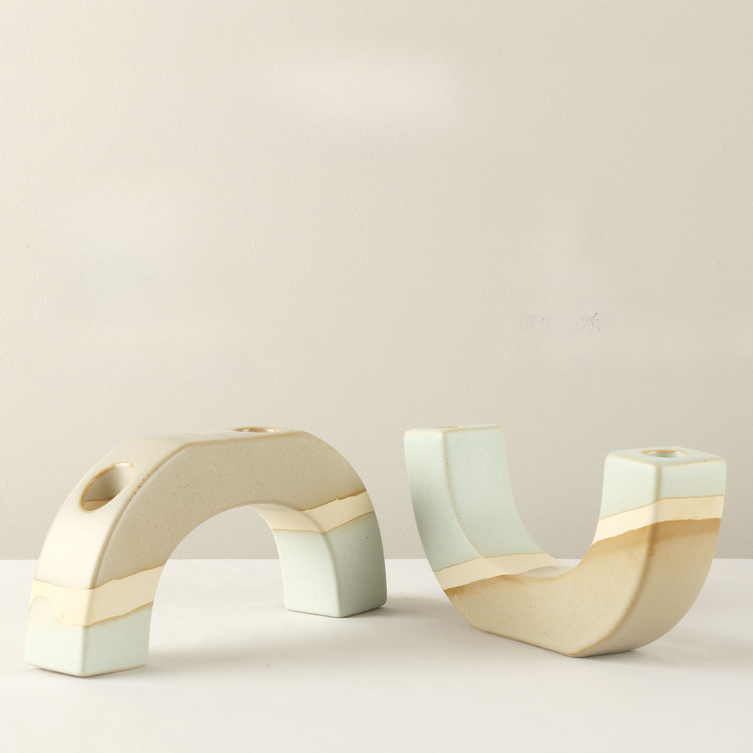 2pcs Modern Minimalist Creative Ceramic Candle Holders, Wedding Celebration Decorative Props