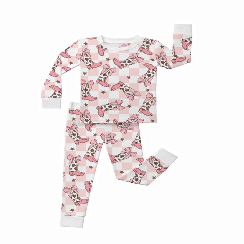 

' Cozy Bamboo Fiber Clothing Set With Cool Boots Print - Stretchy, Breathable Clothing For All