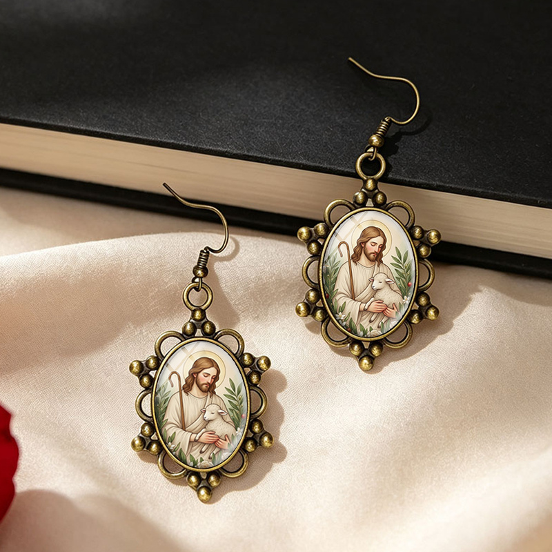 Classical Shepherd Laced Oval Glass Dome Dangle Earrings