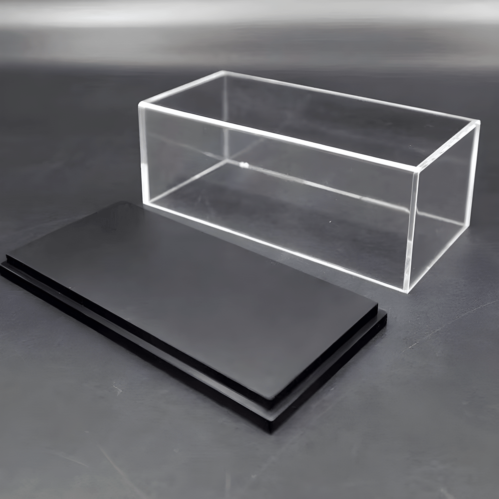 

1 Clear Acrylic Display Case For Model Cars, Measuring 5.7 X 2.6 X 2.8 Inches, Suitable For Storing 1/64, 1/43, 1/36, And 1/32 Scale Models.