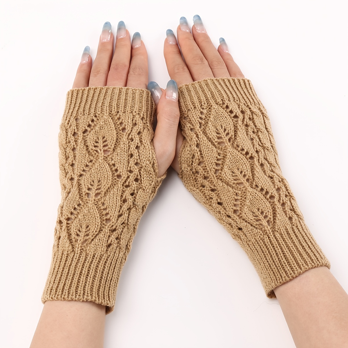 How to Crochet Gloves 