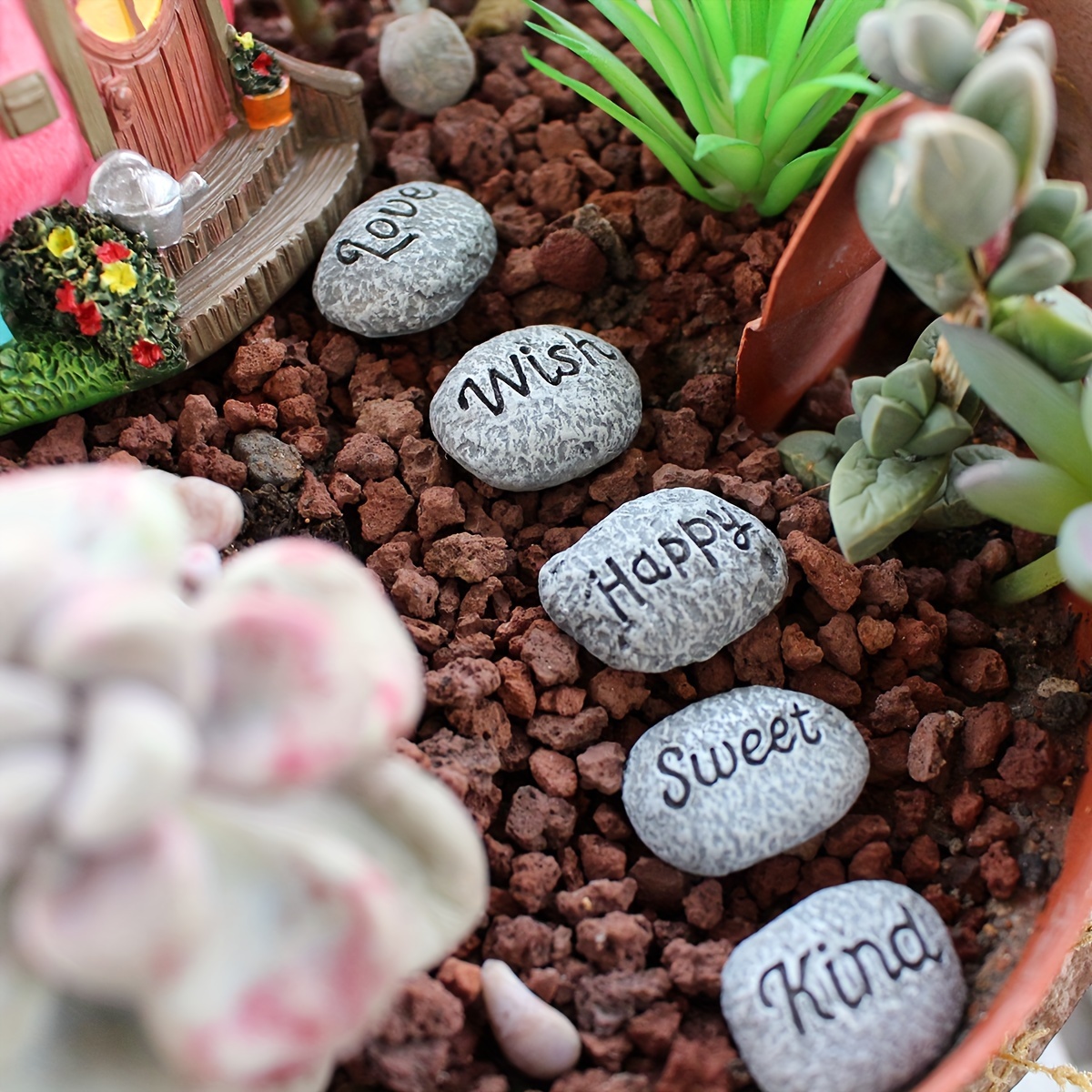 Gran variedad de piedras decorativas para decorar tu jardín y hogar