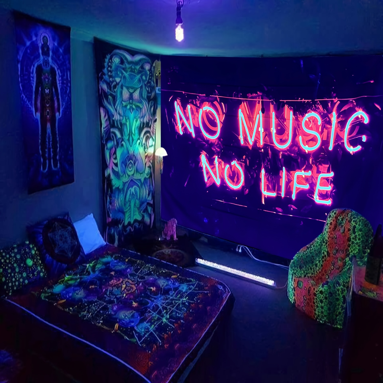 smoking room  Black light room, Glow party decorations, Hippy room