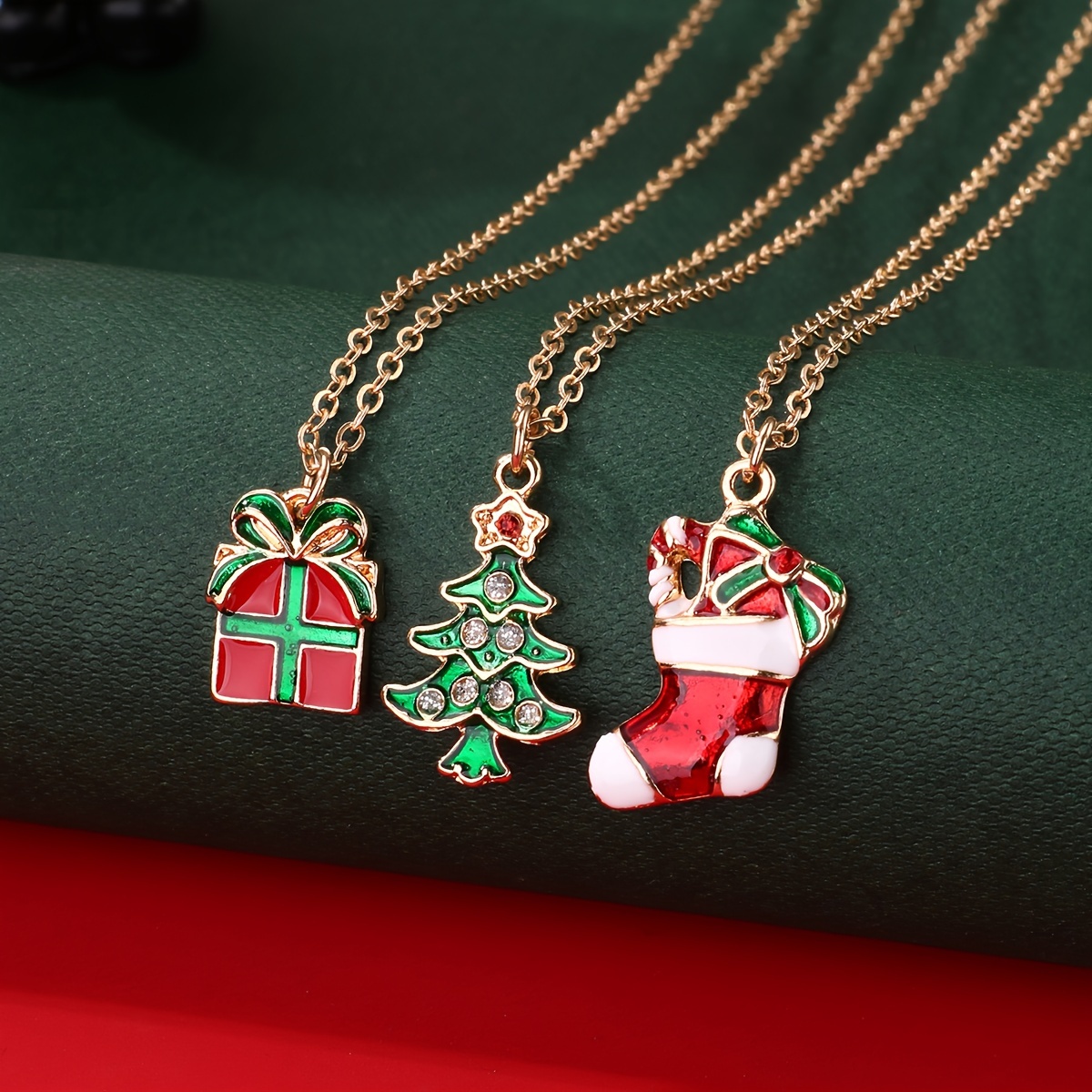 BESTOYARD 200 Pcs Kids Gift Kid Gifts Durable Pendant Festive Charm Pendant  Pendants for Necklaces Pendant Clasp for Necklace Christmas Alloy Pendant