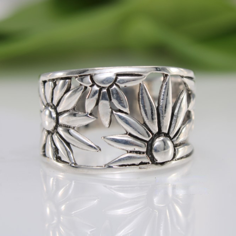 1pc Ladies' Stainless Steel Forest Style Simple Lotus Ring