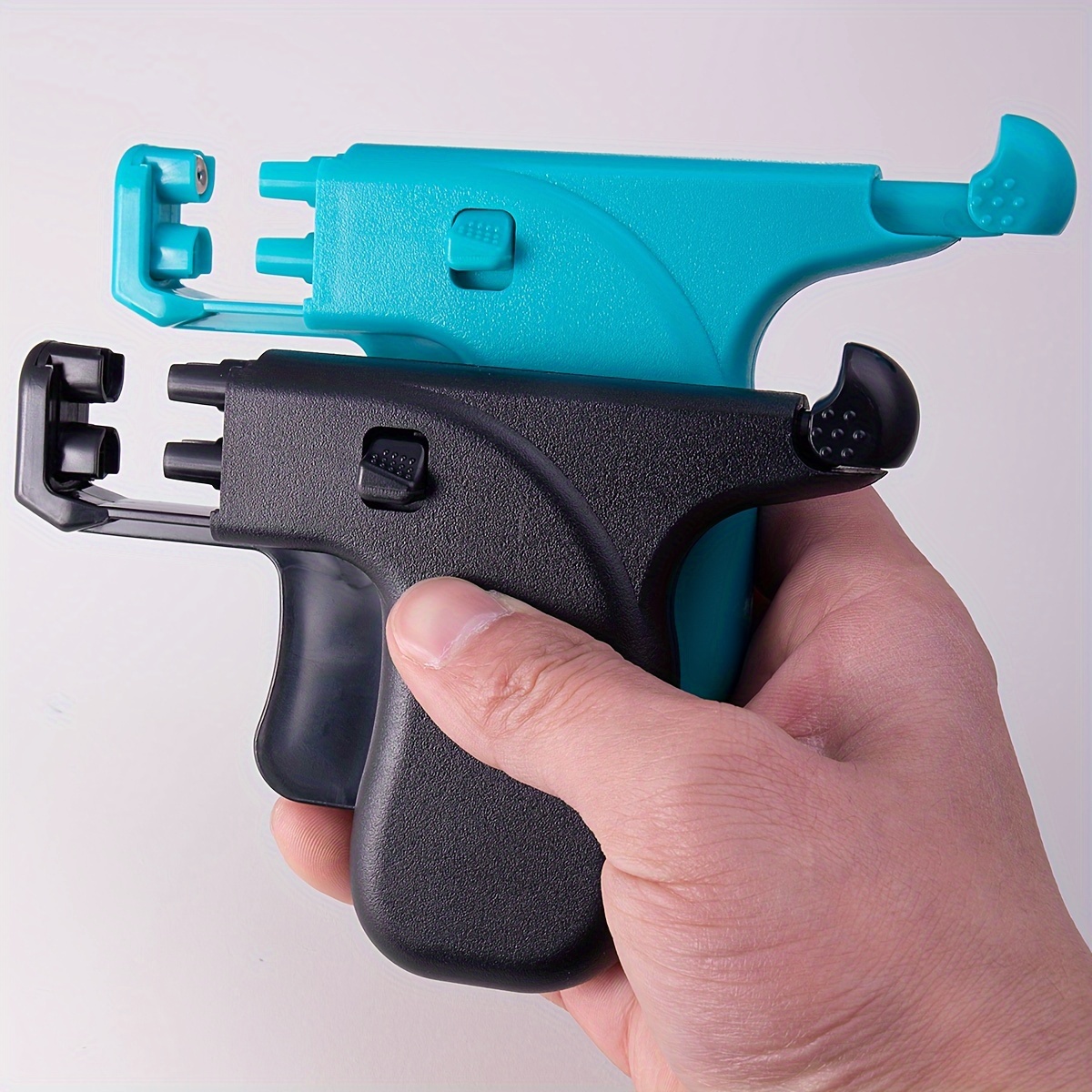 Juego de pistola perforante de orejas de seguridad Nariz de oreja Ombligo  Kit de pistola perforante de cuerpo con 98pcs Tachuelas de pendiente