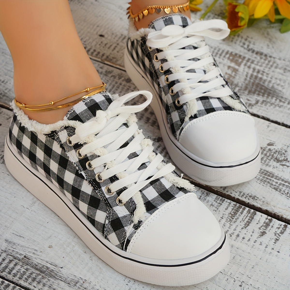 Women's Colorful Checkered Canvas Shoes, Trendy Low Top Slip On Skate Shoes,  Casual Flat Walking Shoes - Temu Germany