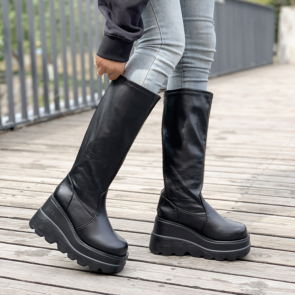 Black leather 2024 platform boots