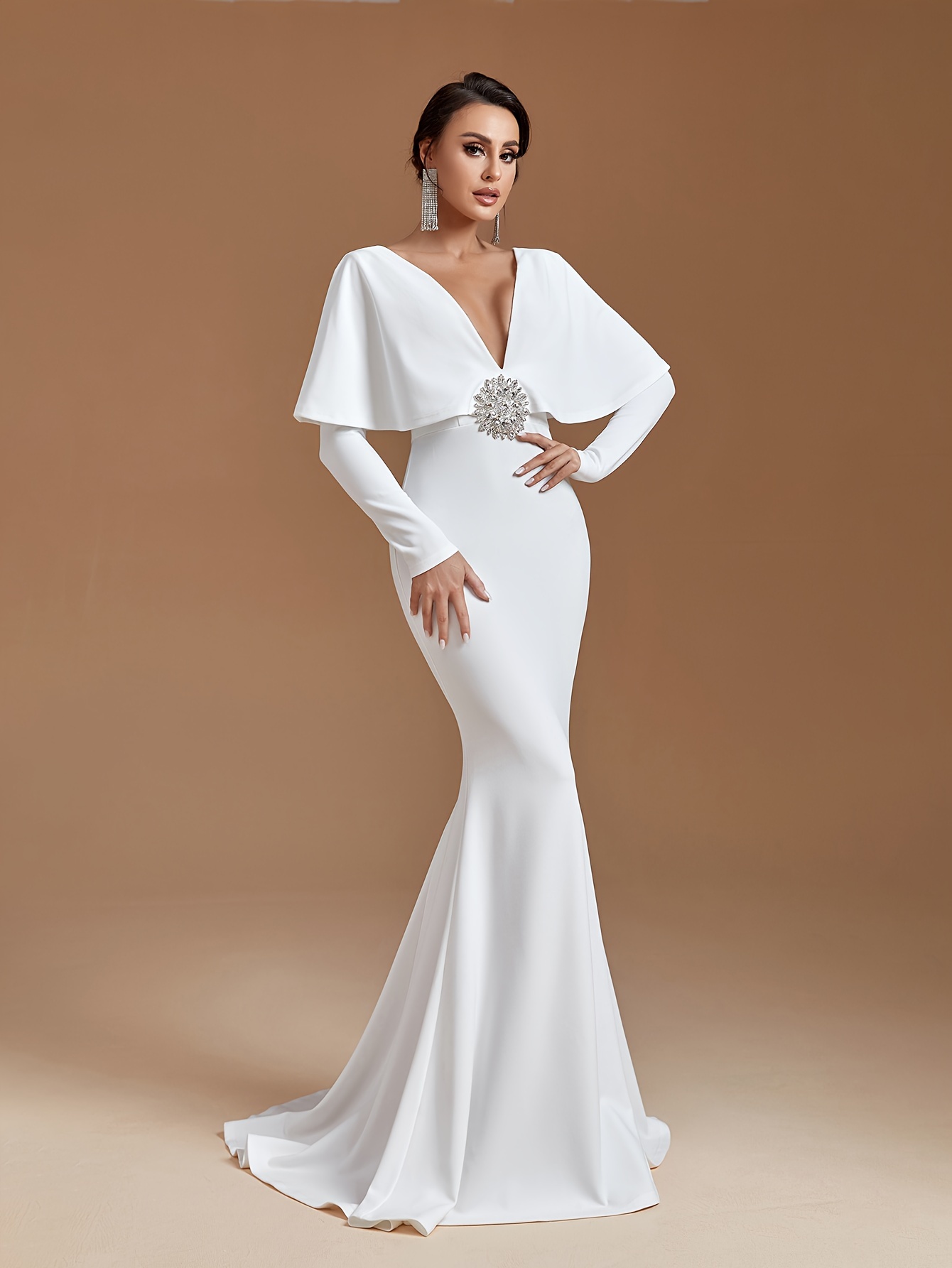 Plunge hot sale neck gown