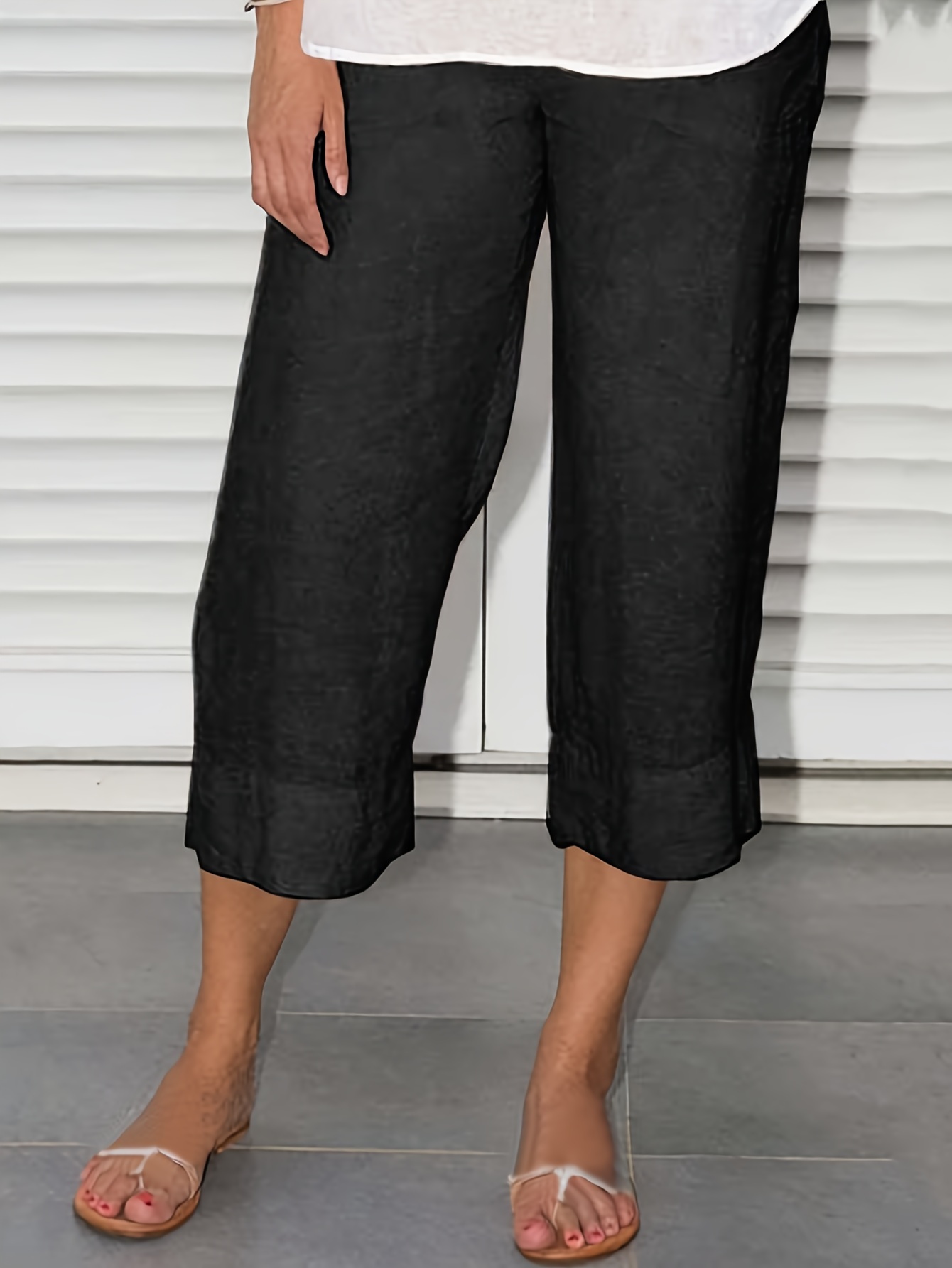 Plus Size Sports Capri Pants, Women's Plus Solid Contrast Guipure Lace  Medium Stretch Capri Leggings