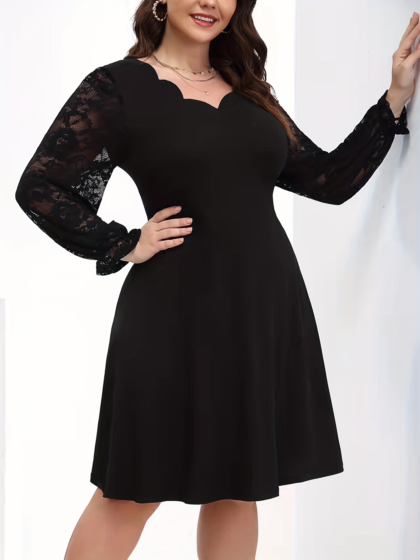 Plus Size Elegant Dress, Women's Plus Contrast Guipure Lace Flounce Sleeve  V Neck Ruffle Hem Dress