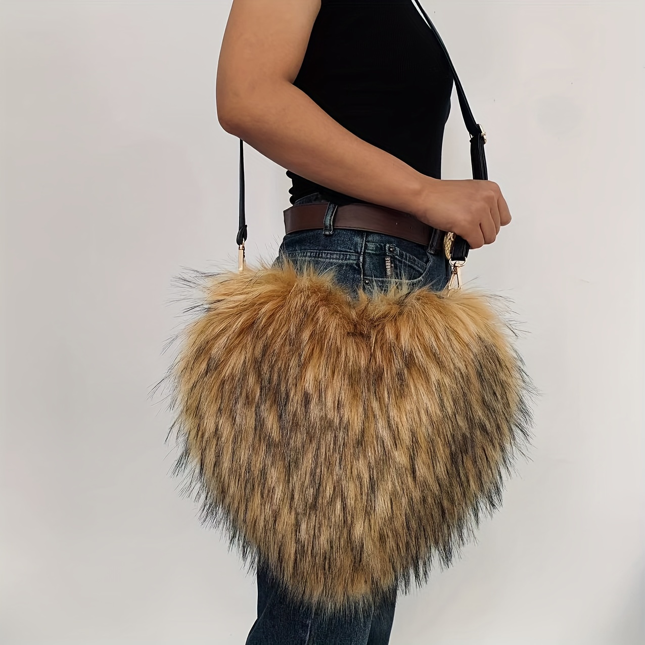 Women's Plush Love Shoulder Hairy Bag Heart-shaped Bag Gift 