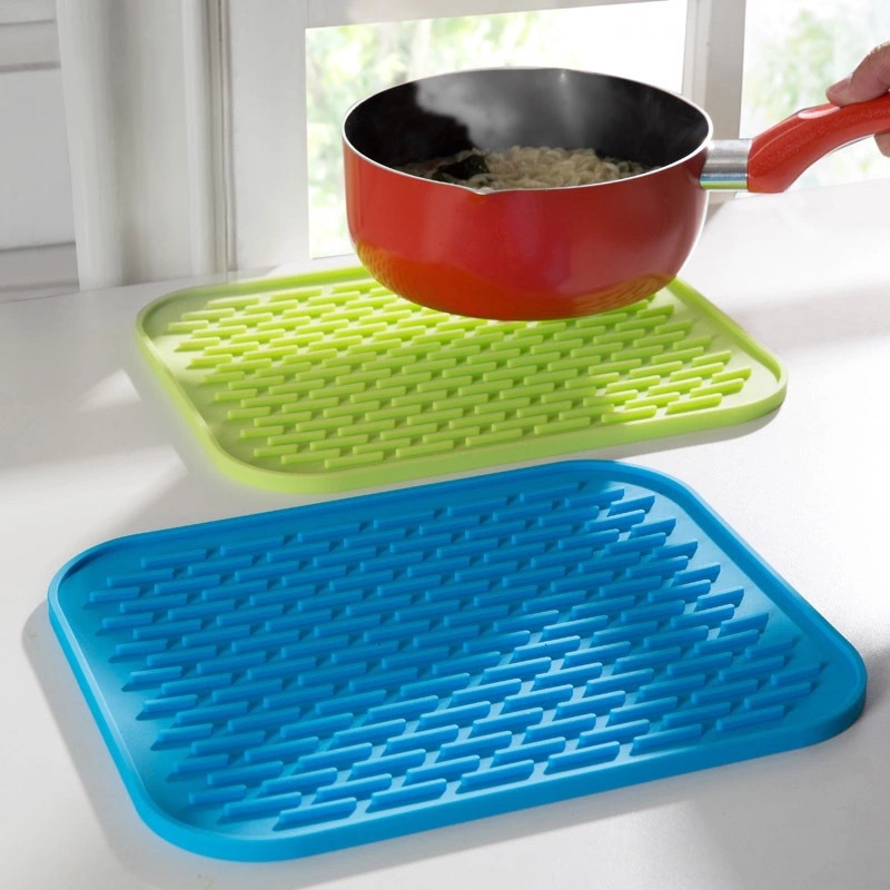 High Temperature Insulated Silicone Placemat for Multiple Washes in The  Dishwasher - China Silicone Placemat and Baking Mat price