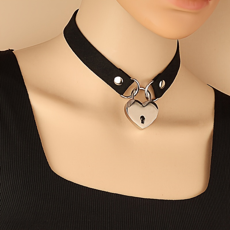 Black Velvet Collar Choker with Golden Long Strip Pendant Women's Sexy Necklace,Temu