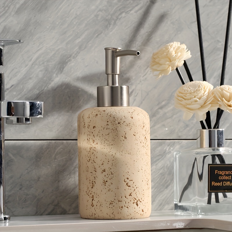 https://img.kwcdn.com/product/resin-soap-dispenser/d69d2f15w98k18-353cc189/Fancyalgo/VirtualModelMatting/5f5674550676cd836b87f7a70be04bdb.jpg