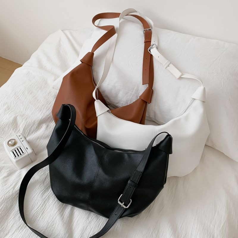 dumpling bag brown 腋下包 Casual sling bag women korean style