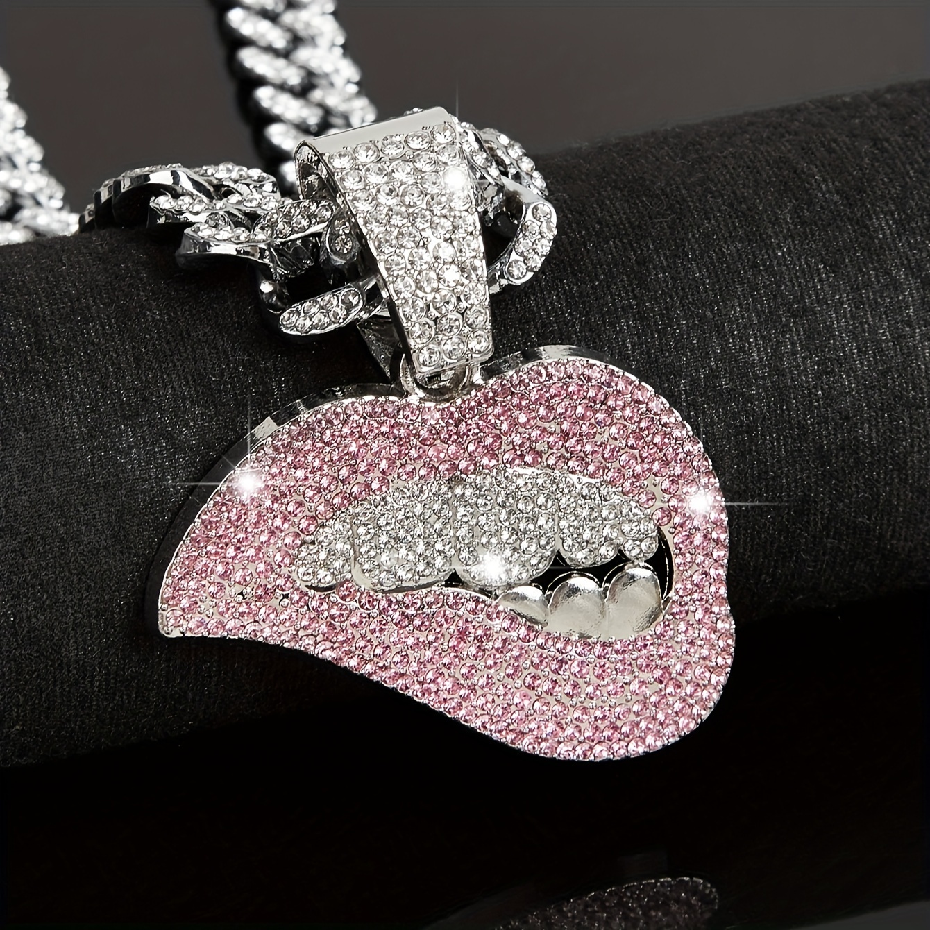 Diamond clearance lips necklace