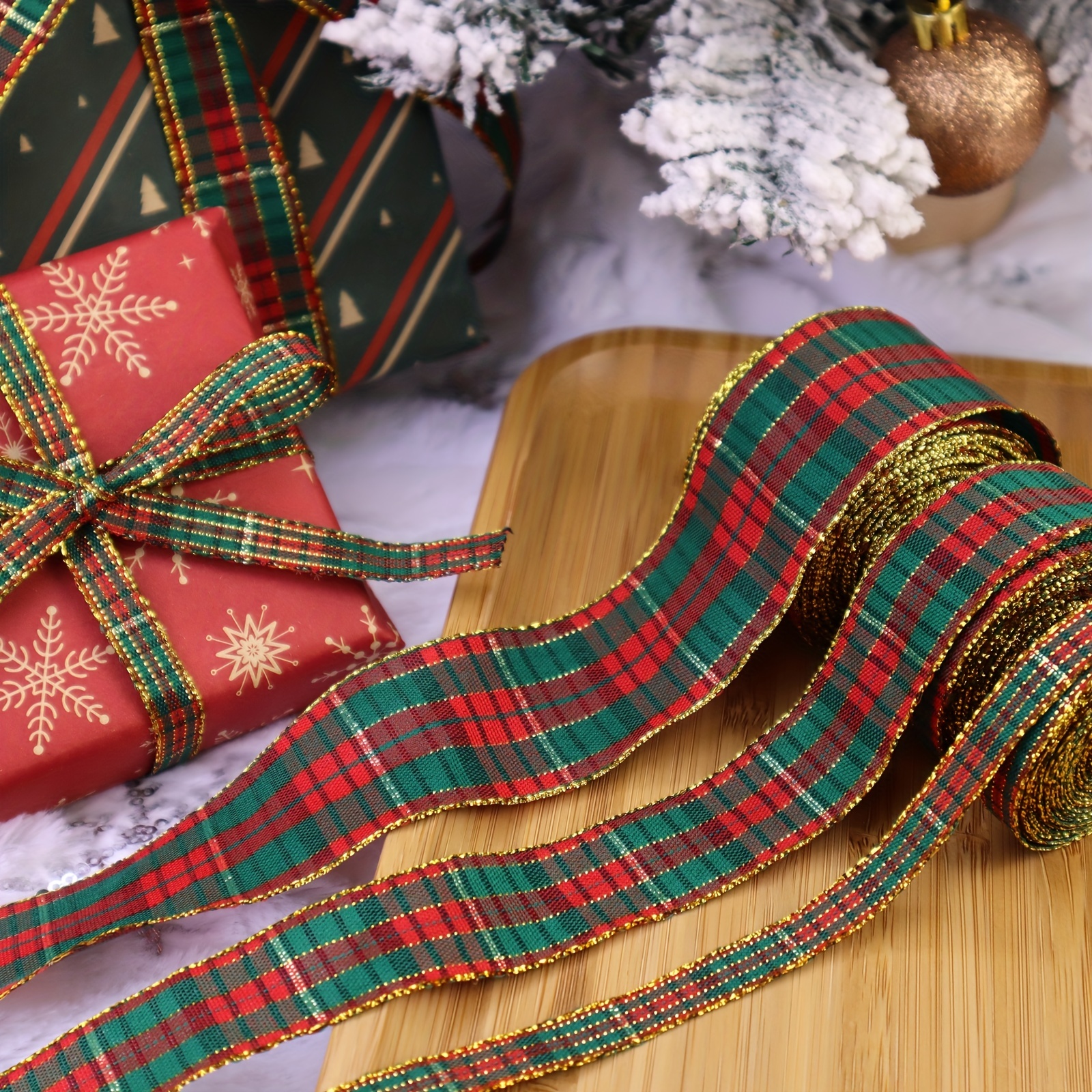 19.6 Yard 2.5 inch Wide Buffalo Plaid Ribbons Wired Edges, 2 Rolls Black  and White Checkered Ribbon for Christmas Tree Gift Decorations