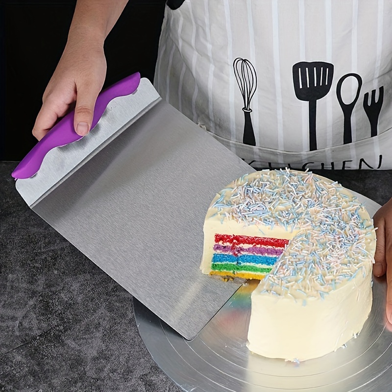 Angled Cake Decorating Icing Spatula