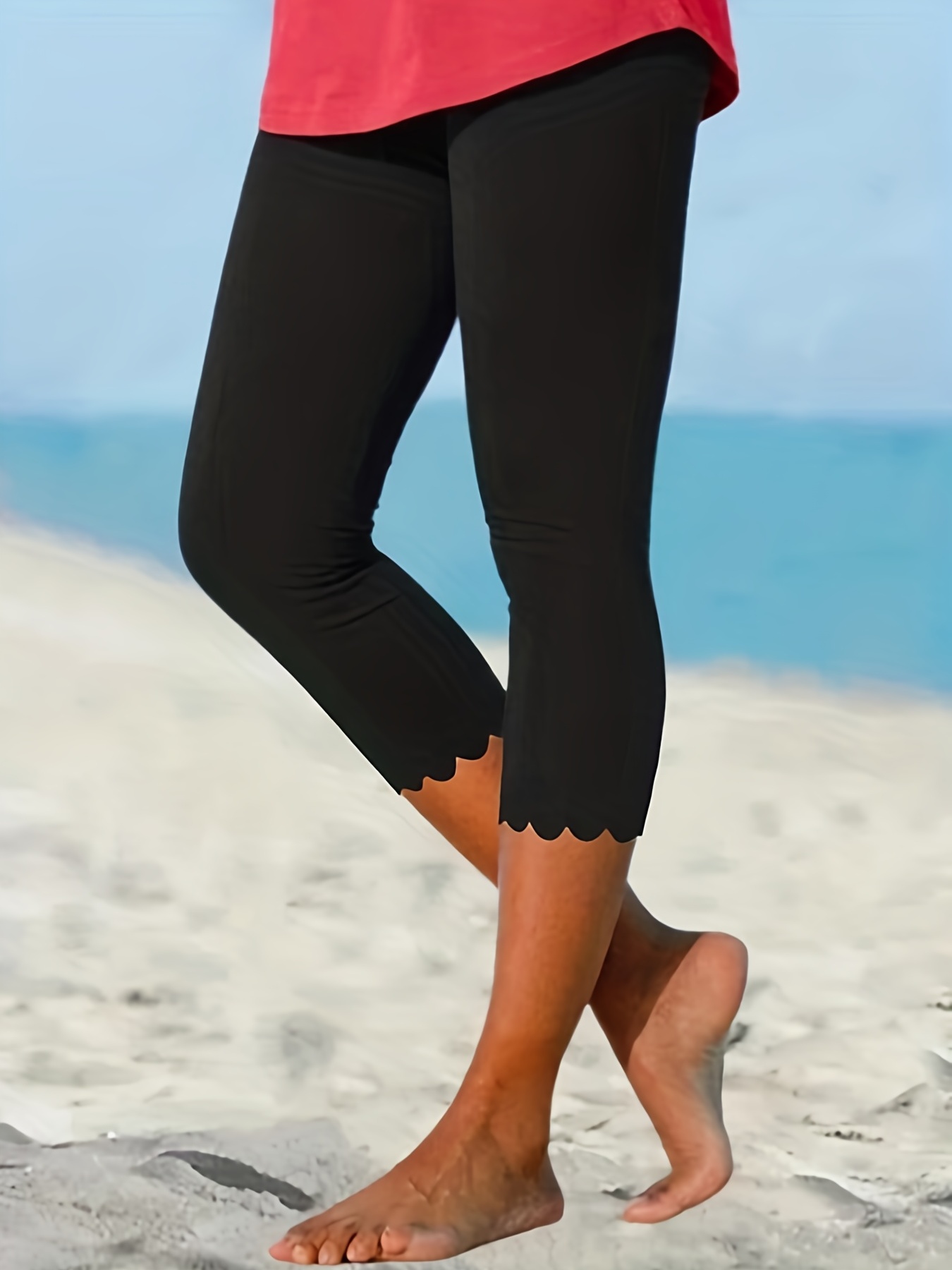 Plus Size Casual Capri Pants, Women's Plus Solid Elastic Scallop Trim High  * Medium Stretch Skinny Capri Pants