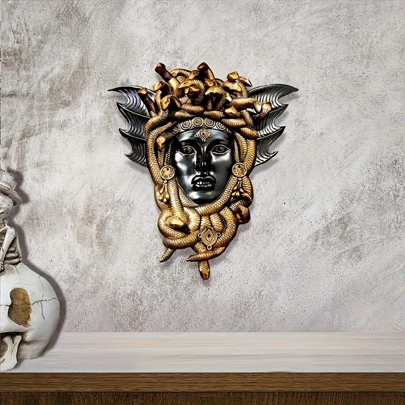Remise serpent dans un crâne ornement Halloween résine ornement décoration  Halloween ornement décoration décor à la