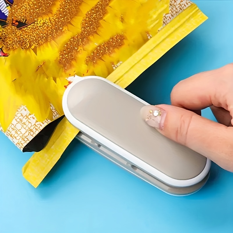 Portable Mini Sealing Machine For Kitchen Accessories Handy - Temu
