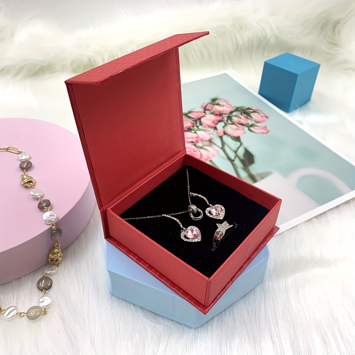 Gift boxes hot sale for necklaces