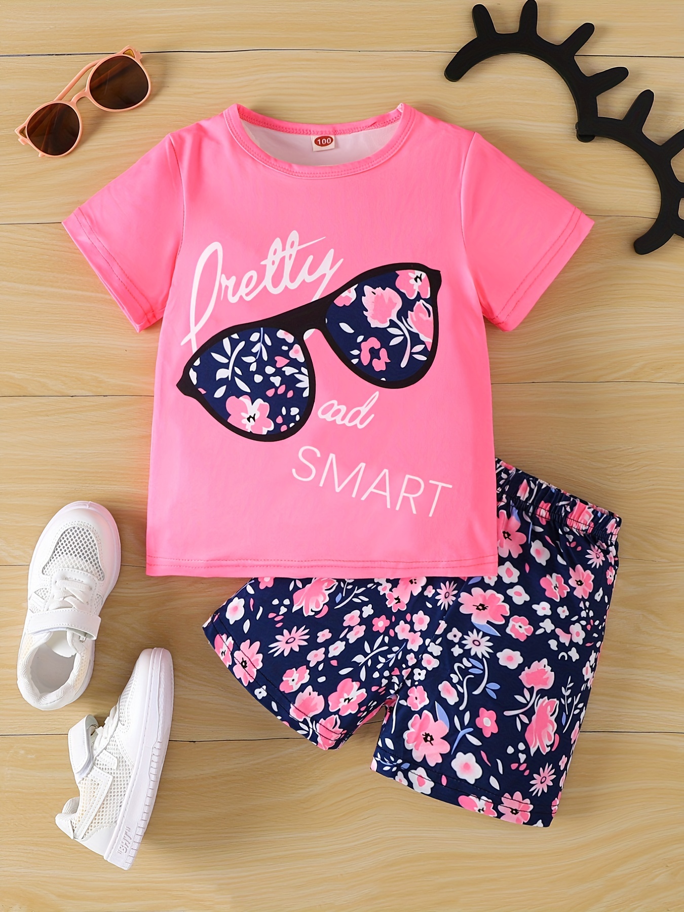  Conjunto de ropa de verano para niños pequeños con diseño  floral atuendo de bermudas, juego de ropa, 2T, Blanco/Rojo : Ropa, Zapatos  y Joyería