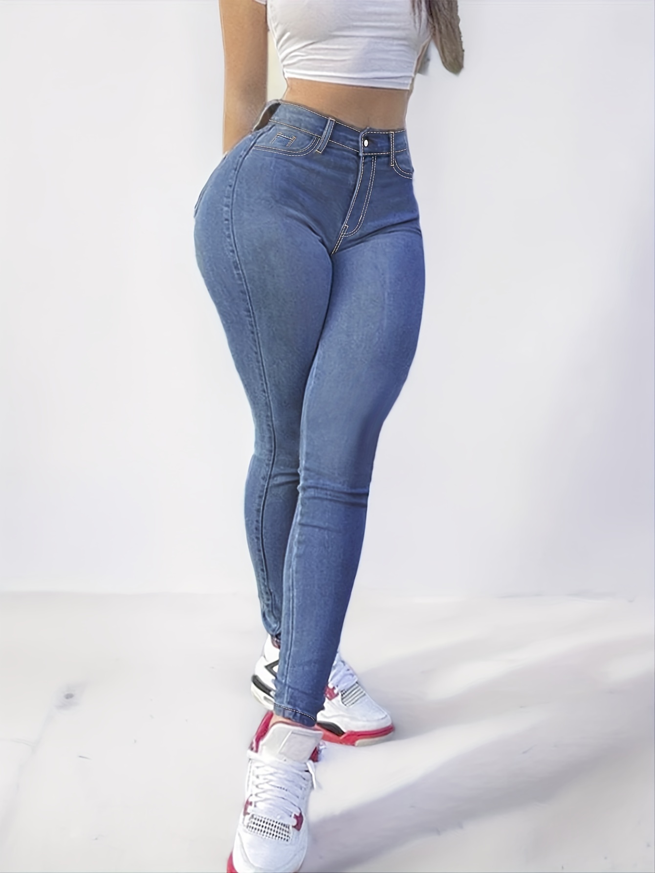 Curvy women hot sale tight jeans