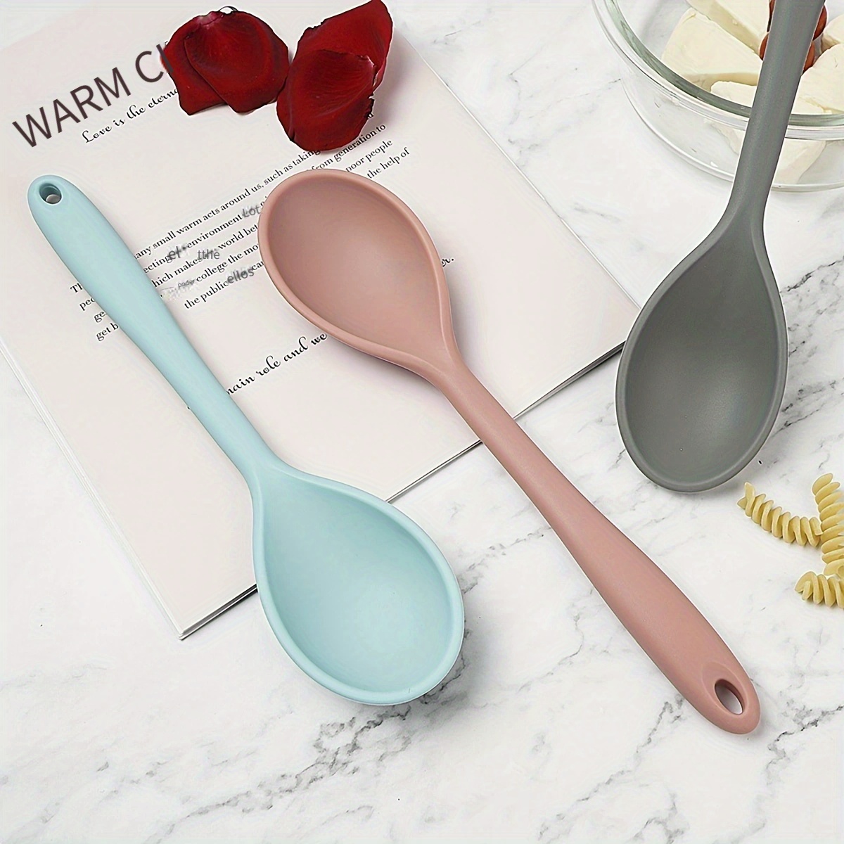 https://img.kwcdn.com/product/silicone-nonstick-spoons/d69d2f15w98k18-b4dbf135/1e133b32d8b/755234ea-565f-44ee-968b-62e5ce22d32b_1200x1200.jpeg?imageView2/2/w/500/q/60/format/webp