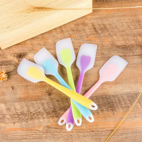 https://img.kwcdn.com/product/silicone-spatula/d69d2f15w98k18-9c5d1b97/open/2023-07-29/1690593404753-fde4bc974c6549dabf4d5ea14de35180-goods.jpeg?imageView2/2/w/500/q/60/format/webp