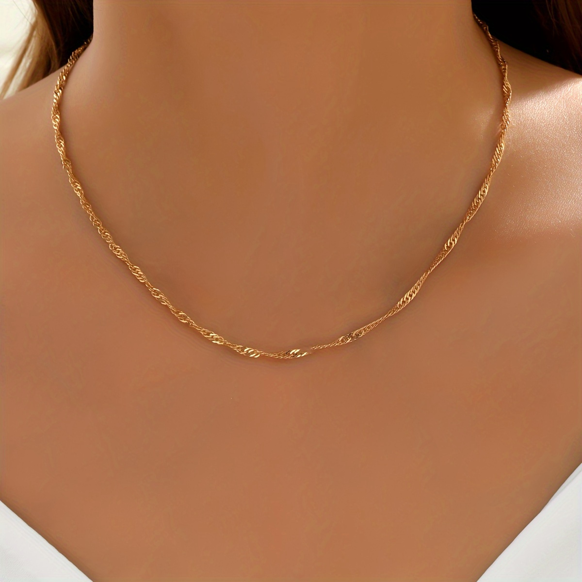 Collar chain for top ladies