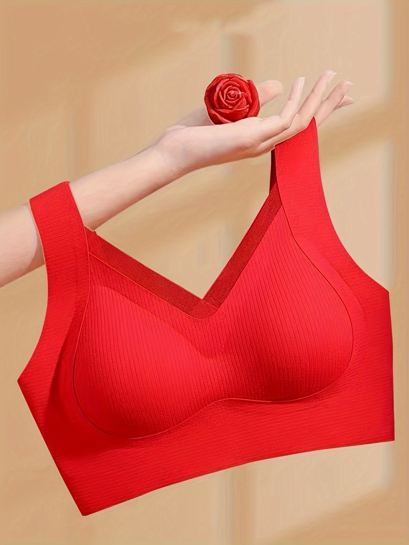 Red Soft & Seamless Push Upbra, Wireless Scalloped Bra (Three Rows Of Three  Buckles), Women's Underwear & Lingerie
