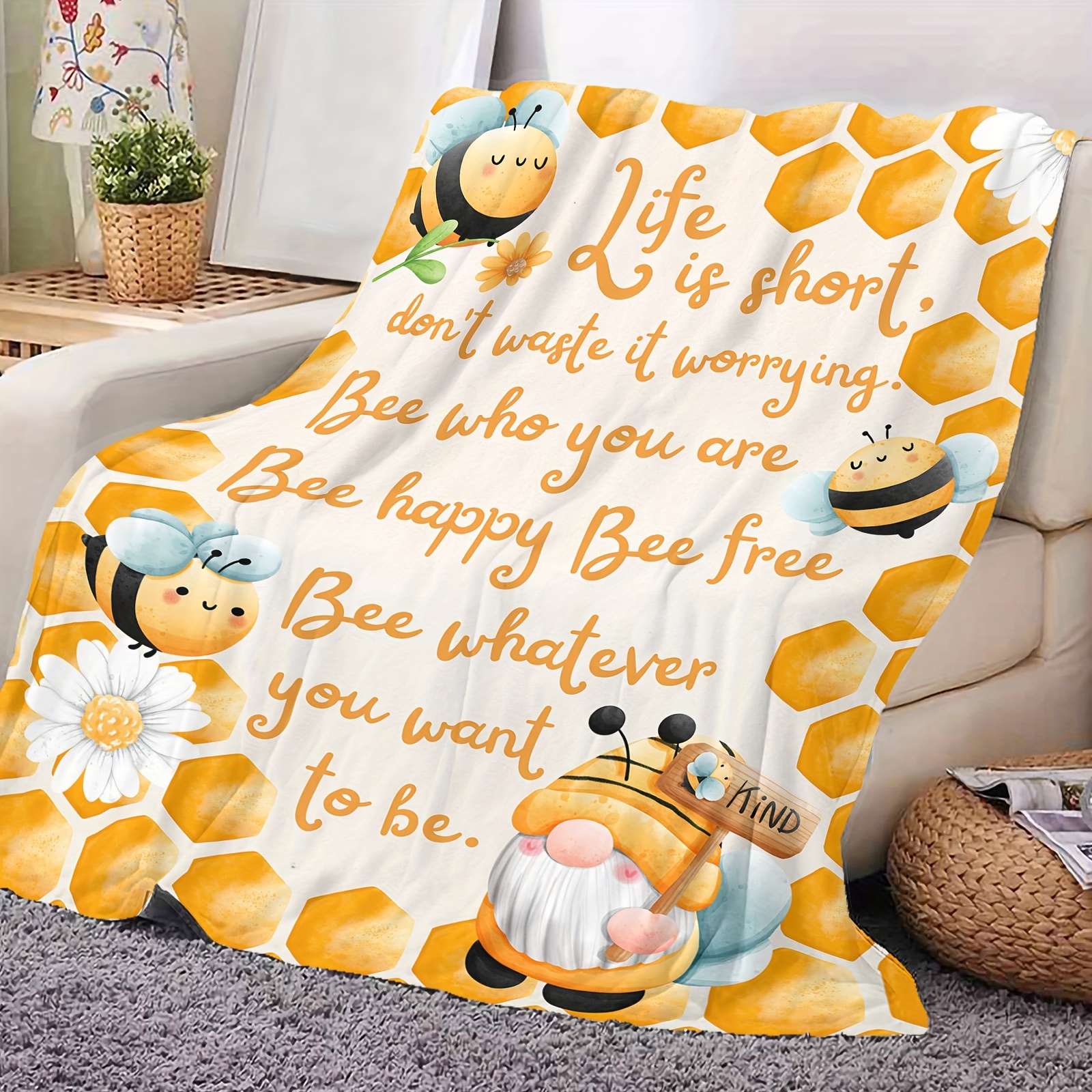 Bee Blanket - Cute Bee Gifts for Women Bee Lovers- Bee Throw Blankets -  Bees Cozy Soft Kawaii Cartoon Plush Yellow Blanket - Christmas Birthday  Gifts