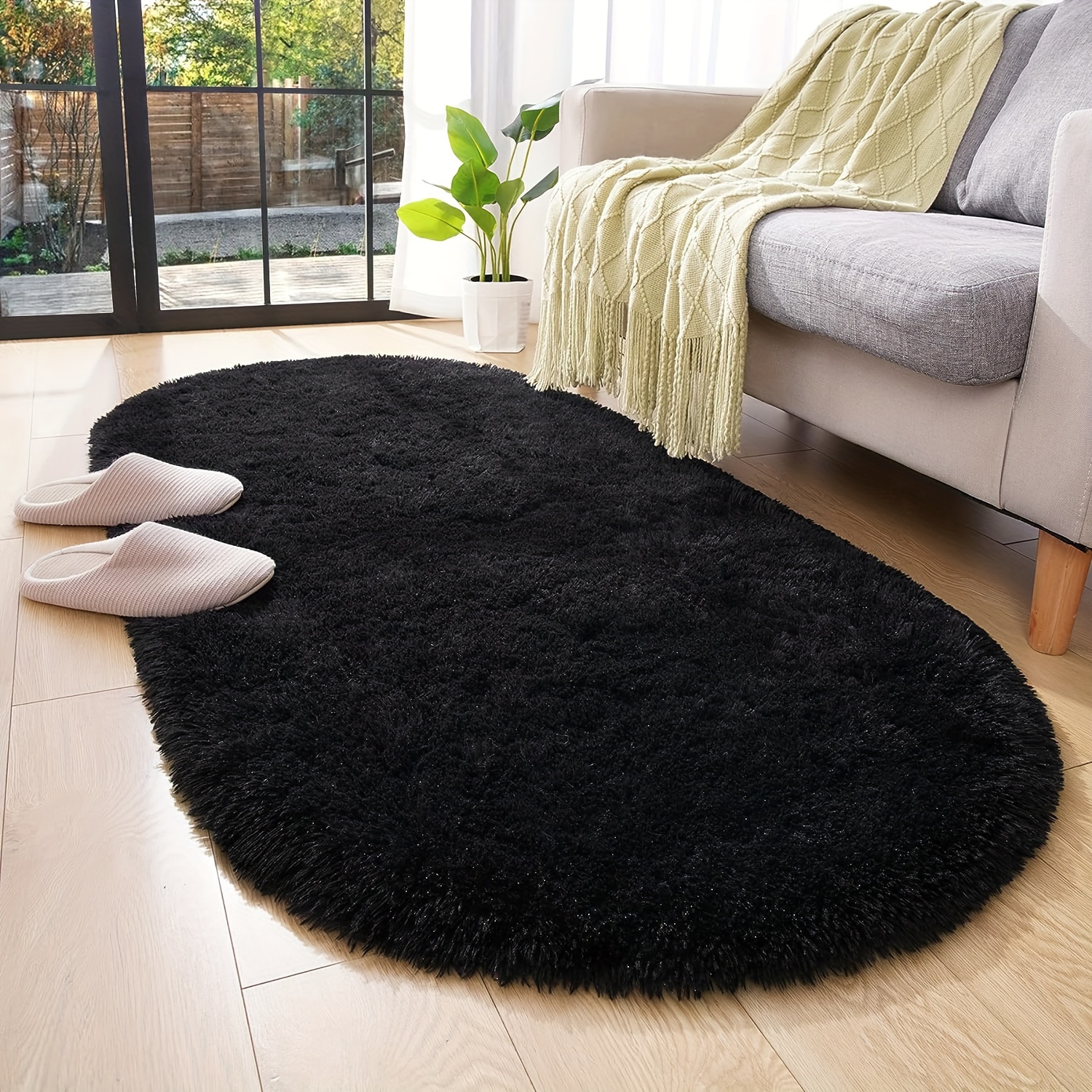 https://img.kwcdn.com/product/soft-shag-oval-area-rug/d69d2f15w98k18-7059369d/Fancyalgo/VirtualModelMatting/225b395e674901494c2b8c04ea9a6a1a.jpg