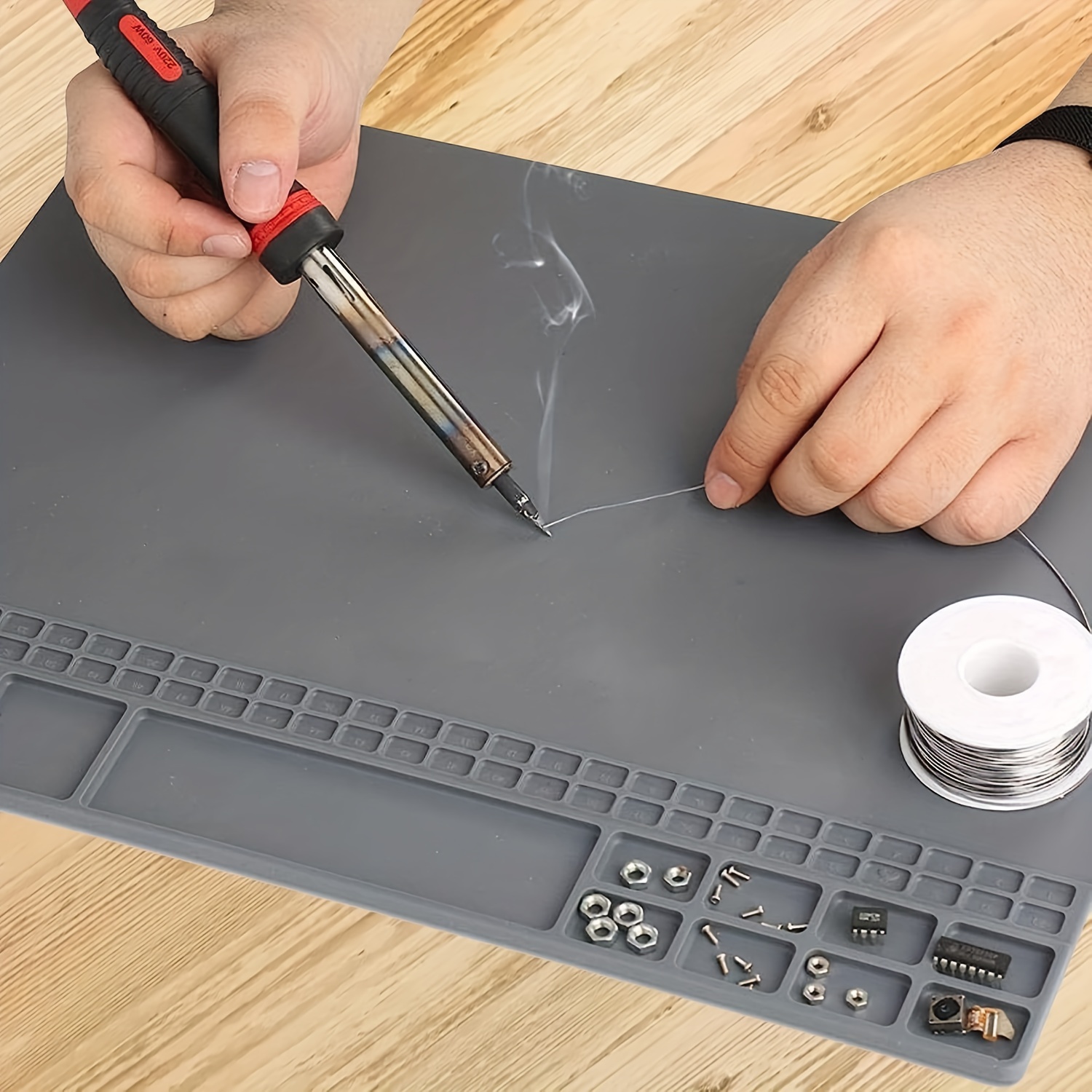 Insulation Silicone Soldering Mat Repair Mat, Heat Resistant Silicone Work  Mat 932°f With Scale Ruler And Screw Position For Soldering, Cellphone  Electronics Repair - Temu