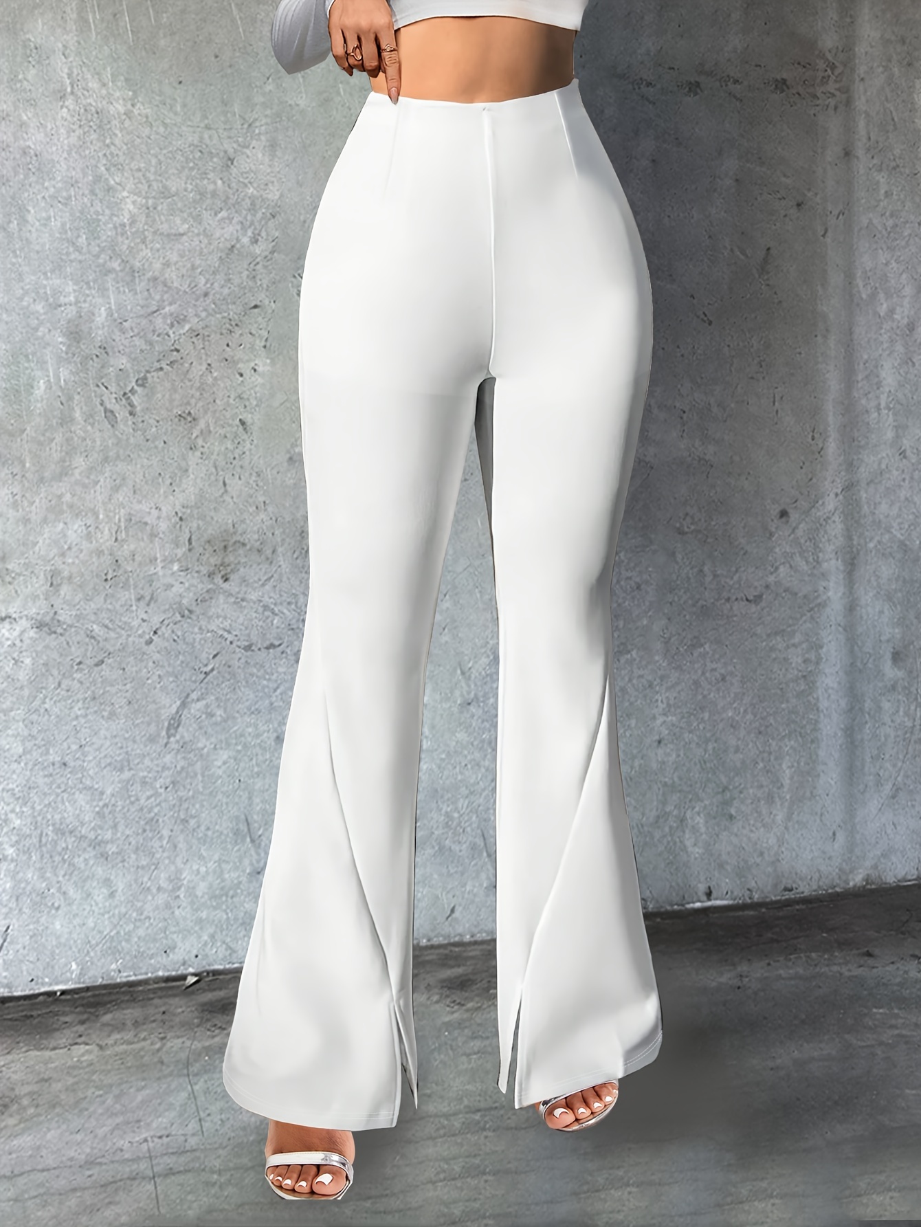 Pantalon blanco online acampanado